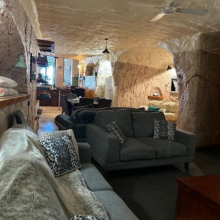 Dinky Di'S Dugout Villa Coober Pedy Eksteriør billede