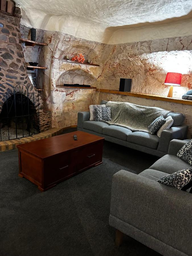 Dinky Di'S Dugout Villa Coober Pedy Eksteriør billede