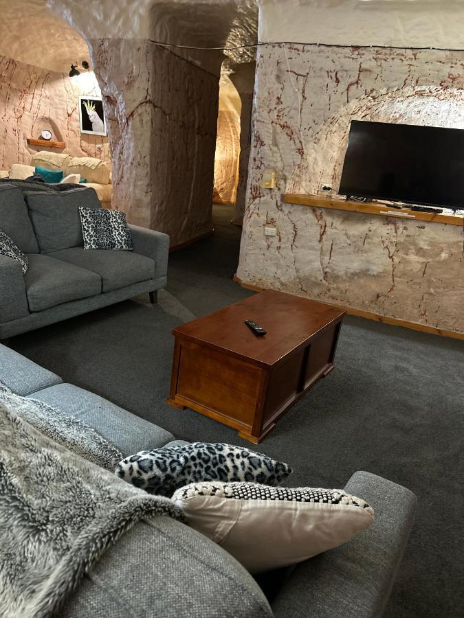Dinky Di'S Dugout Villa Coober Pedy Eksteriør billede