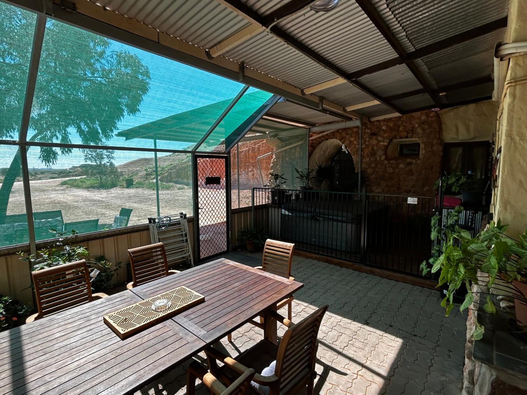 Dinky Di'S Dugout Villa Coober Pedy Eksteriør billede